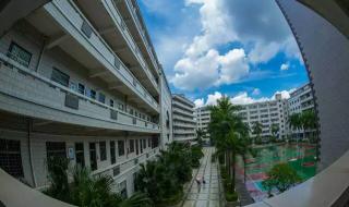 深圳市深德技工学校,请问好吗 深圳市深德技工学校